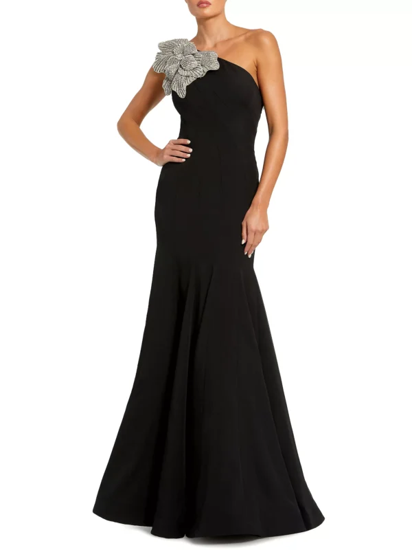 Mac Duggal